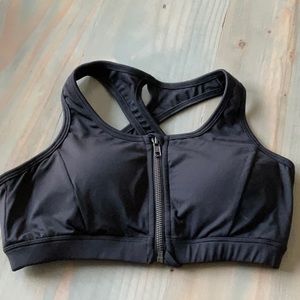Kiava Zipper Bra NWT Black M